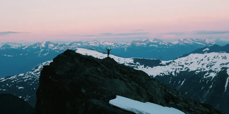 The new era of dating your employer